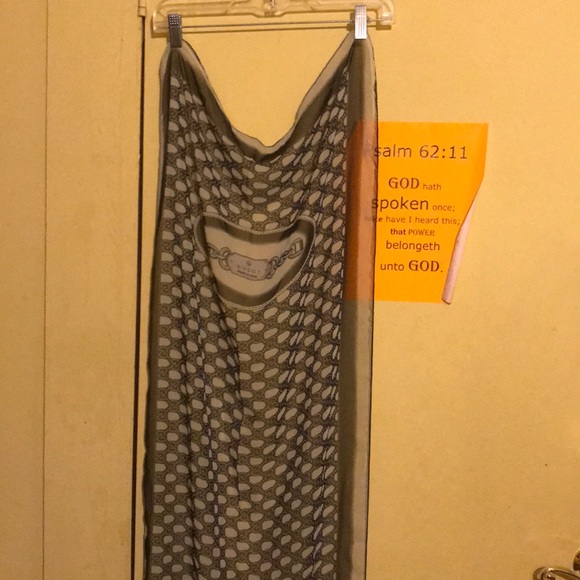 Gucci Scarf - Picture 1 of 6
